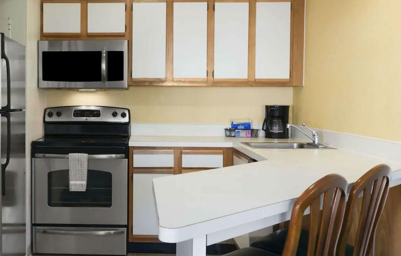 Hawthorn Suites By Wyndham Philadelphia Airport Buitenkant foto